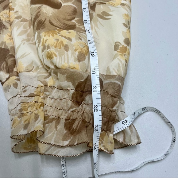 Vintage Robe in Amazing Brown/Neutral Floral Print with Lace Details Handmade - Picture 10 of 11